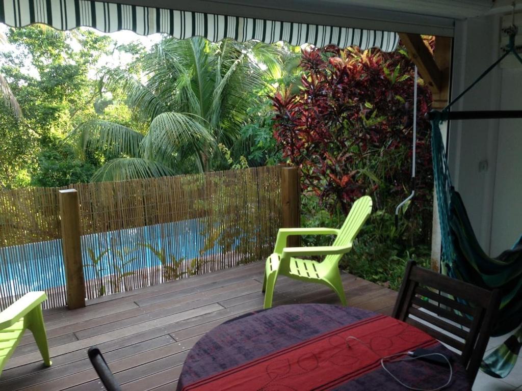 Confortable T1 Le Gosier, Wi-Fi, Piscine Dans Gite Le Gosier  Exterior foto
